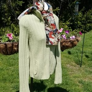 5 for $25. Sweater. Wool/Angora/Cashmere. L